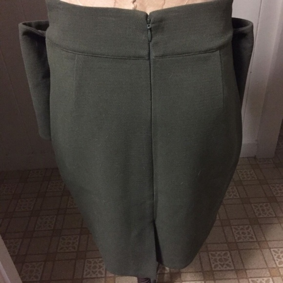 AQ AQ sz US 4 HELENA SKIRT Olive Green Bow - Picture 2 of 8